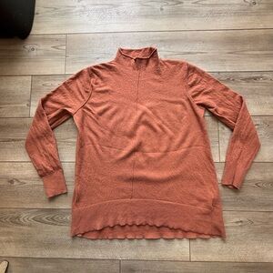 Cozy Banana Republic Rust Sweater